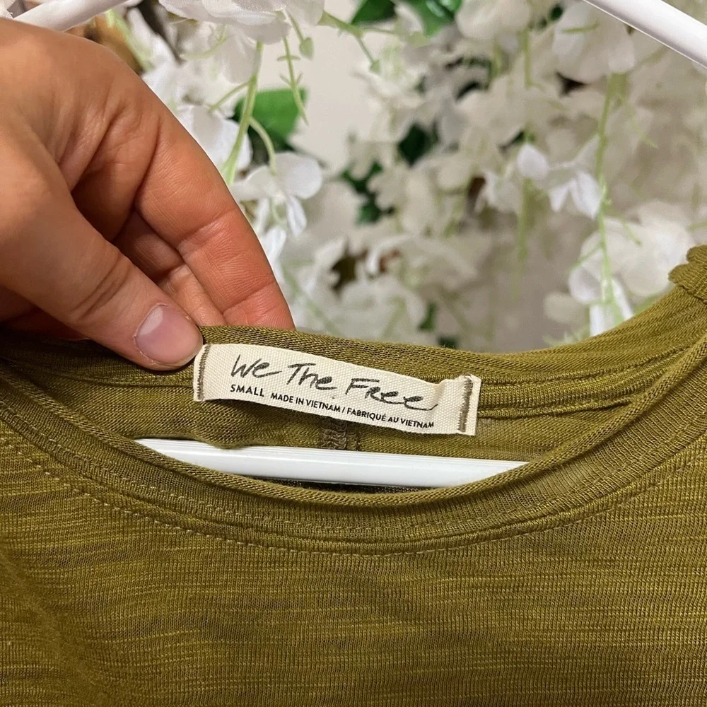 Free People Green Ruched Long Sleeve 🫒